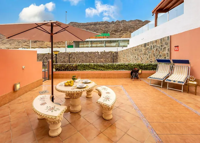 Pool Views Puerto Rico * Лас-Пальмас-де-Гран-Канарія